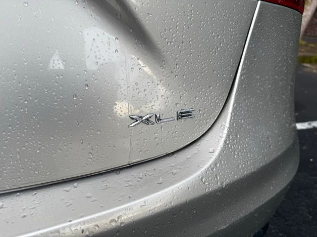 2014 Toyota Avalon Base