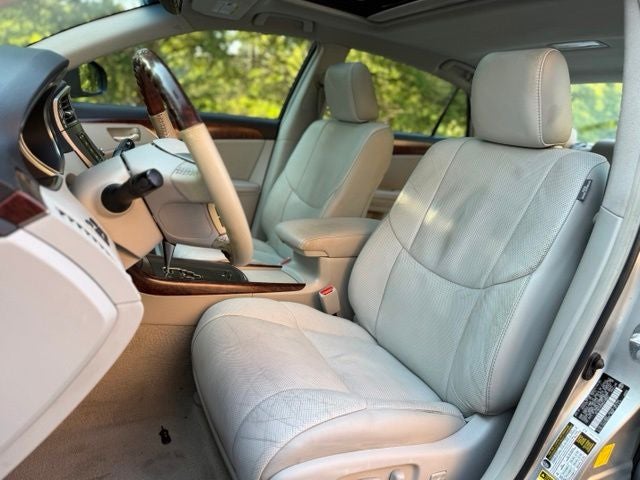 2011 Toyota Avalon Limited