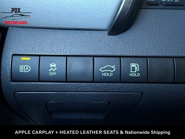 2022 Toyota Camry Hybrid XLE