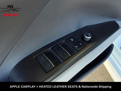 2022 Toyota Camry Hybrid XLE