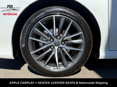 2022 Toyota Camry Hybrid XLE