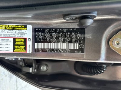 2020 Toyota Camry SE