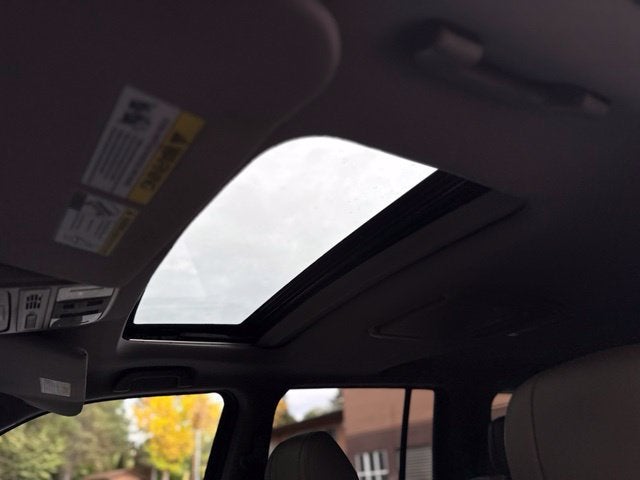 2015 Honda Pilot EX-L w/Rear Entertainment System
