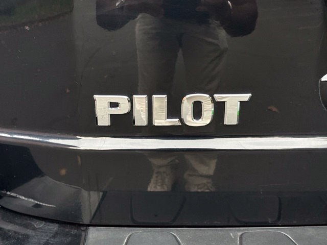 2015 Honda Pilot EX-L w/Rear Entertainment System