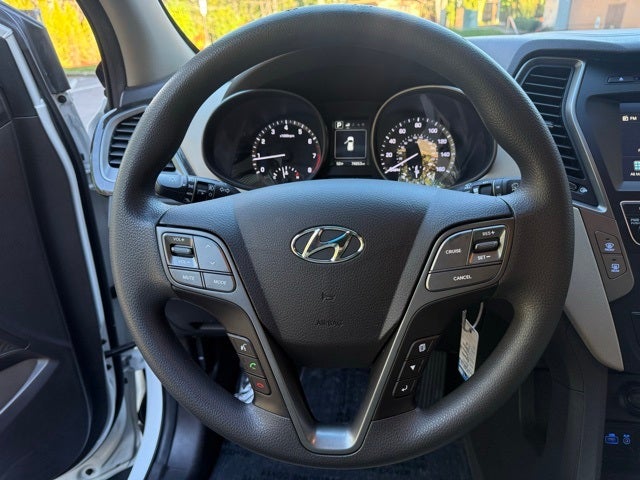 2017 Hyundai Santa Fe Sport 2.4 Base