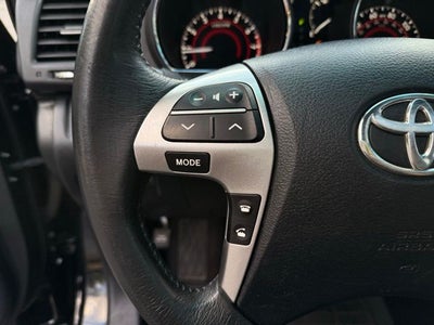 2012 Toyota Highlander SE