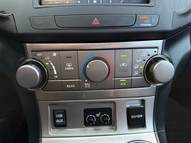 2012 Toyota Highlander SE