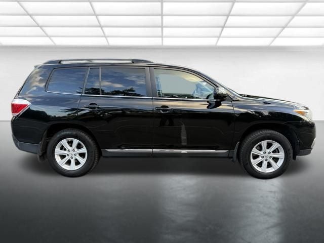 2012 Toyota Highlander SE