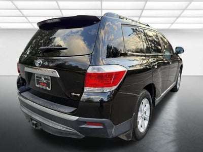 2012 Toyota Highlander SE