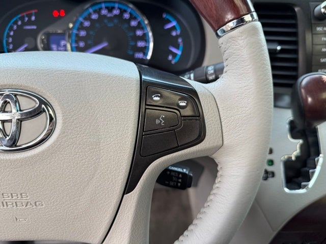 2014 Toyota Sienna Limited 7 Passenger