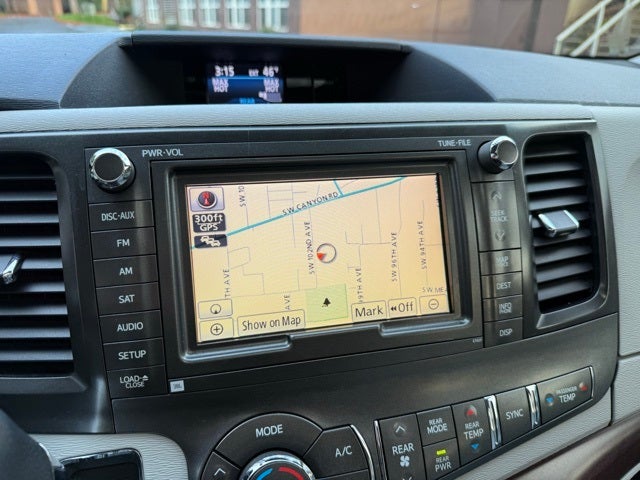 2014 Toyota Sienna Limited 7 Passenger