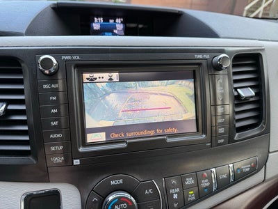 2014 Toyota Sienna Limited 7 Passenger