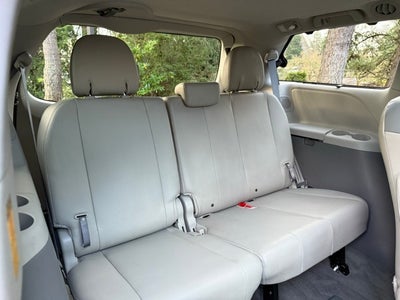 2014 Toyota Sienna Limited 7 Passenger