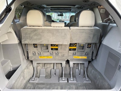 2014 Toyota Sienna Limited 7 Passenger