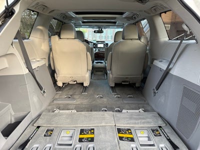 2014 Toyota Sienna Limited 7 Passenger