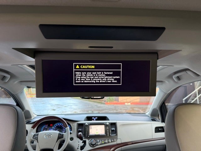 2014 Toyota Sienna Limited 7 Passenger