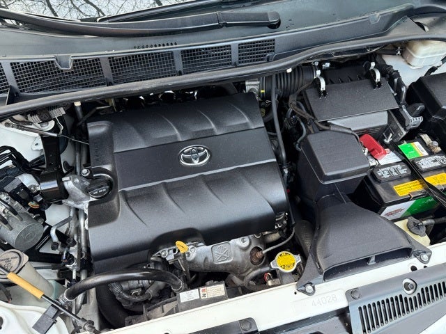 2014 Toyota Sienna Limited 7 Passenger