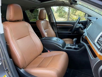 2017 Toyota Highlander Limited