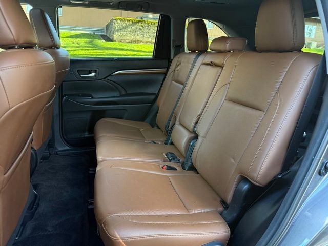 2017 Toyota Highlander Limited