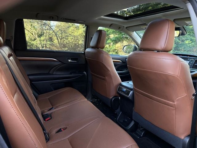 2017 Toyota Highlander Limited