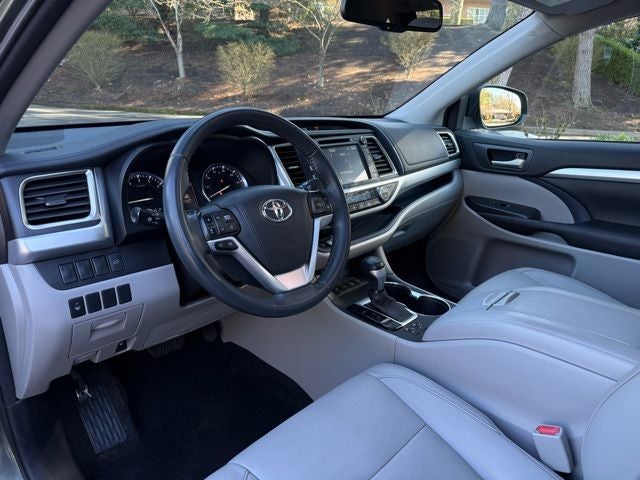 2016 Toyota Highlander XLE V6