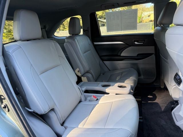 2016 Toyota Highlander XLE V6