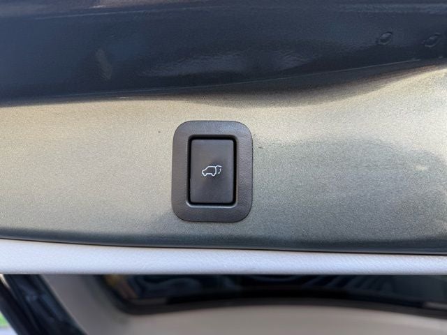 2016 Toyota Highlander XLE V6