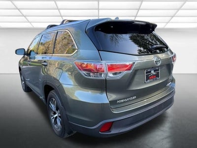 2016 Toyota Highlander XLE V6
