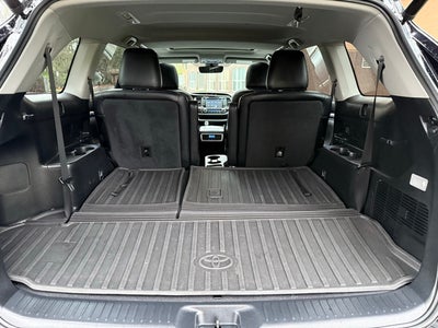 2017 Toyota Highlander SE