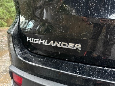 2017 Toyota Highlander SE