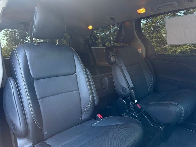 2015 Toyota Sienna SE Premium 7 Passenger