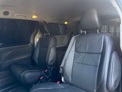 2015 Toyota Sienna SE Premium 7 Passenger
