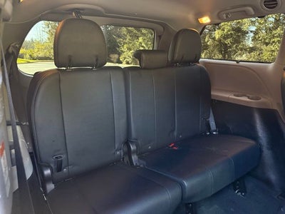 2015 Toyota Sienna SE Premium 7 Passenger