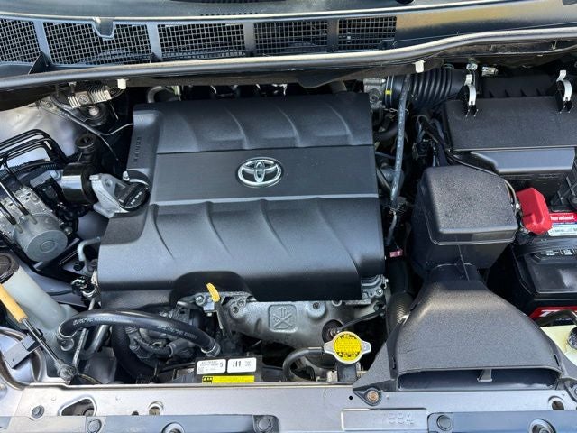2015 Toyota Sienna SE Premium 7 Passenger