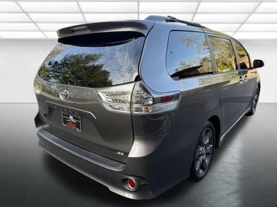 2015 Toyota Sienna SE Premium 7 Passenger