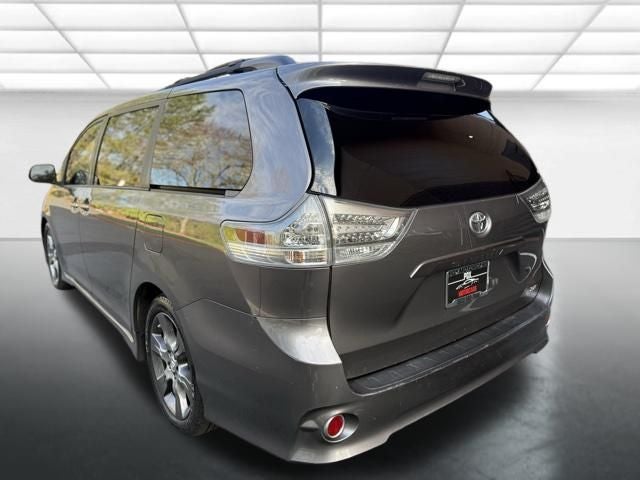 2015 Toyota Sienna SE Premium 7 Passenger