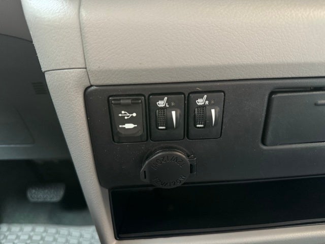 2016 Toyota Sienna Limited 7 Passenger