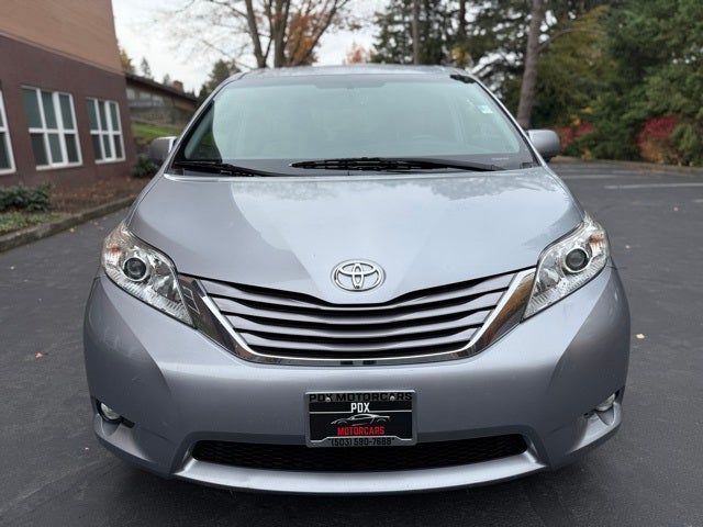 2016 Toyota Sienna Limited 7 Passenger