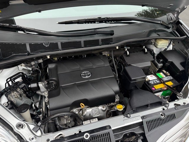 2016 Toyota Sienna Limited 7 Passenger