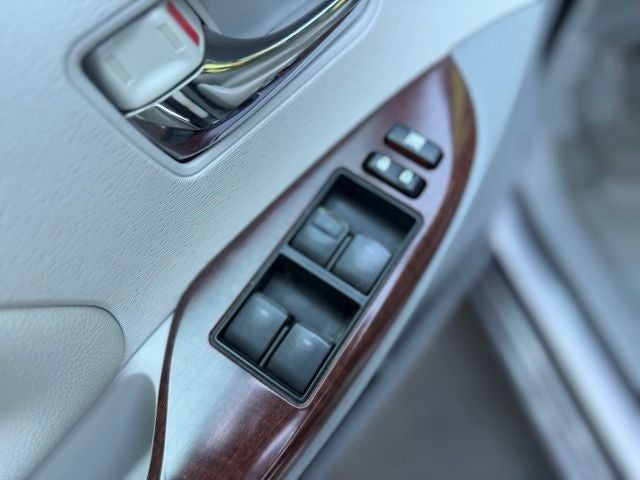 2012 Toyota Sienna XLE 8 Passenger