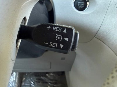 2012 Toyota Sienna XLE 8 Passenger