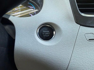 2012 Toyota Sienna XLE 8 Passenger