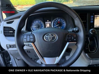 2015 Toyota Sienna XLE 8 Passenger