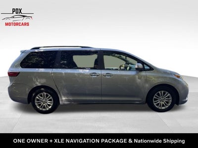 2015 Toyota Sienna XLE 8 Passenger
