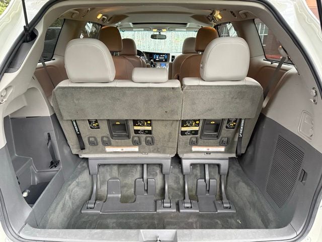 2016 Toyota Sienna XLE 7 Passenger