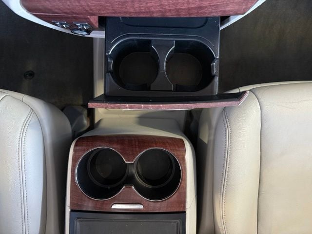 2014 Toyota Sienna XLE 8 Passenger