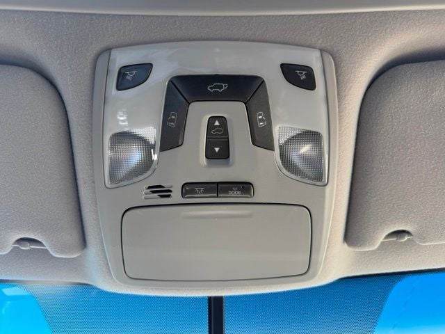 2014 Toyota Sienna XLE 8 Passenger