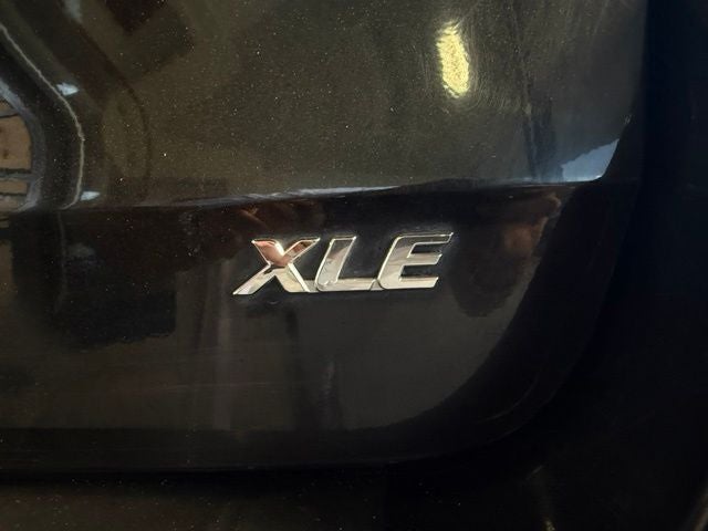 2014 Toyota Sienna XLE 8 Passenger