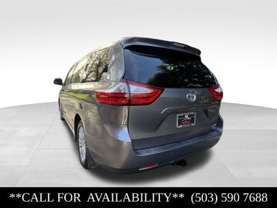 2018 Toyota Sienna XLE 8 Passenger