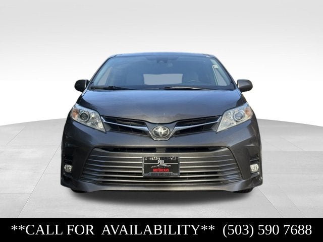 2018 Toyota Sienna XLE 8 Passenger